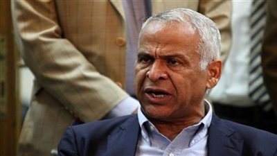 رئيس سموحة يكشف عن واقعة فساد لعضوي مجلس الجبلاية (صور)