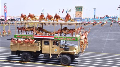 متحدث الرئاسة ينشر صورا من حفل تخرج الدفعة 157 ضباط الصف المعلمين