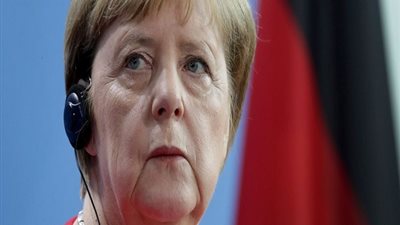 ألمانيا: الخليفة المحتملة لميركل تتولى منصب وزيرة الدفاع