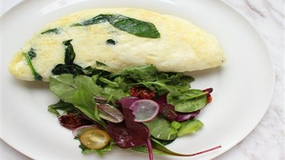 طريقة تحضير عجة السبانخ بالجبن