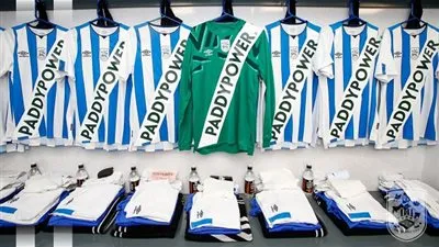 انتقادات واسعة لقميص فريق رمضان صبحي في إنجلترا