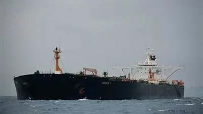 عاجل.. إيران ترغم ناقلة جزائرية على تغيير مسارها نحو مياهها الإقليمية