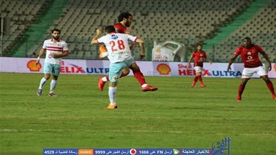 الأهلي يبقى في برج العرب استعدادا للزمالك