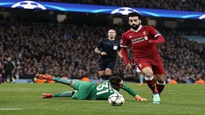 راتب محمد صلاح الجديد يرتقي إلى الأعلى أجرا في الدوري الإنجليزي