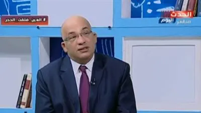 عالم أزهري: 