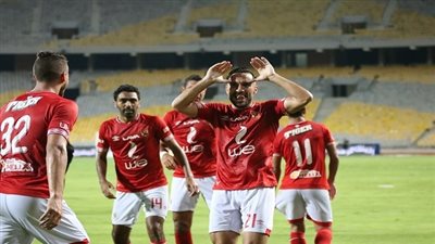 عاجل.. علي معلول يسجل الهدف الأول للأهلي في شباك الزمالك 
