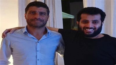 عاجل.. تركي آل الشيخ يثير التساؤلات بصورة مع مدرب الزمالك المحتمل