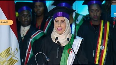  إحدى خريجات البرنامج الرئاسي تتوجه بالشكر للرئيس السيسي (فيديو)