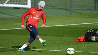 عاجل.. إصابة جديدة تضرب نيمار في تدريبات باريس سان جيرمان