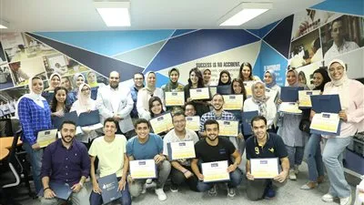 تخريج دفعة جديدة من متدربي الصيدلة الإكلينيكية بمستشفى 57