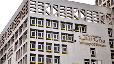 المالية: نظام التأمين الصحي الشامل طموح.. ونستهدف حماية المواطن