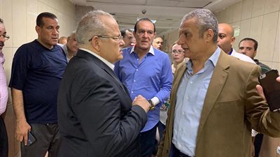 عاجل.. رئيس جامعة القاهرة يتفقد معهد الأورام (صور)