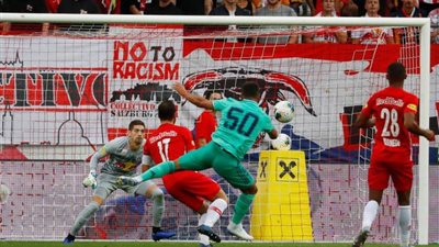 هازارد يسجل هدفا عالميًا مع ريال مدريد