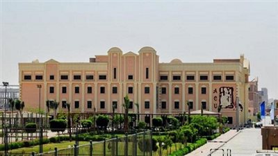 التعليم العالي يوافق على إضافة 3 كليات جديدة إلى جامعة الأهرام الكندية