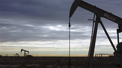 أسعار النفط ترتفع هامشيًا... ومنتجون 