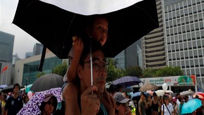 استمرار احتجاجات هونج كونج رغم اعتراضات الشرطة