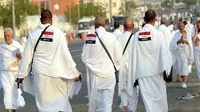 الرئيس التنفيذي لبعثة الحج يطمئن على أحوال الحجاج المصريين بعد سقوط الأمطار