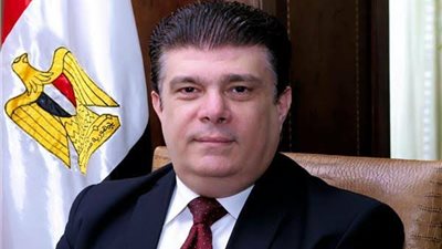 حسين زين يهنئ 'السيسي' بعيد الأضحى: سننتصر على الإرهاب بجهود الرئيس المخلص