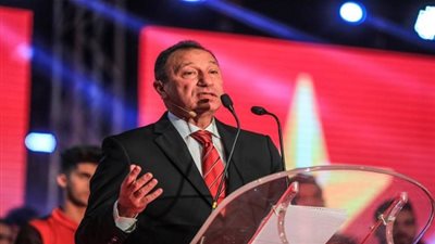 عاجل.. أزمة كبرى تواجه رئيس الأهلي قبل انطلاق الموسم الجديد