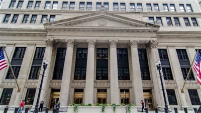 120 مليار دولار عجز الموازنة الأمريكية خلال يوليو