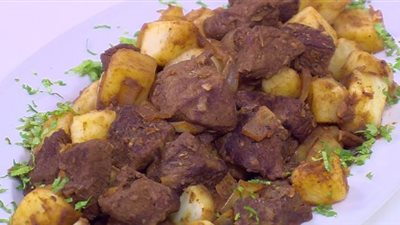 طريقة تحضير كباب الحلة بالبطاطس