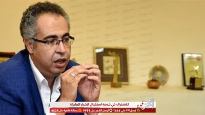 إسماعيل مختار: المسارح 