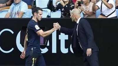 زيدان: ولماذا أهتم ببرشلونة؟!