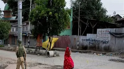 استمرار القيود في كشمير على الرغم من تخفيف الإجراءات الأمنية