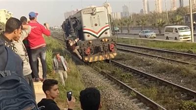 بعد تكرار إلقاء الحجارة.. 