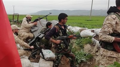 الجيش السوري يفتح معبرا في الجيب المحاصر