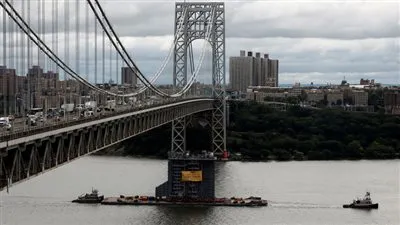 عاجل.. إغلاق جسر جورج واشنطن بنيويورك بسبب تهديد بوجود 