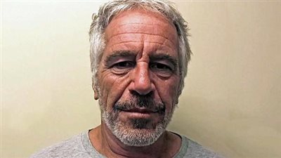 تفاصيل جديدة في قضية انتحار الملياردير الأمريكي جيفري إبستين