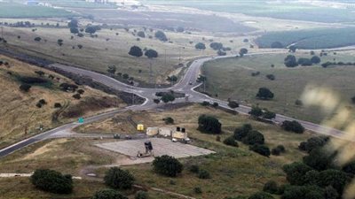 إسرائيل تغلق المجال الجوي فوق هضبة الجولان المحتلة