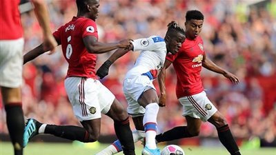 مان يونايتد ضد كريستال بالاس | خسارة غير متوقعة للشياطين الحمر في الدوري الإنجليزي (فيديو)