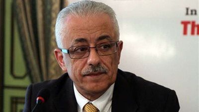 حتى تنتهي مهازال التعدي على المعلمين.. المهن التعليمية توجه رسالة لوزير التعليم