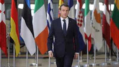 ماكرون يدعو إلى نظام اقتصادي عالمي جديد