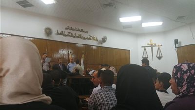 نرصد أجواء أولى جلسات الشق المستعجل لطلاب مدرسة 