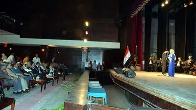 محافظ القليوبية يشارك باحتفالية قصر ثقافة بنها بالعيد القومي ويكرم المتميزين (صور)