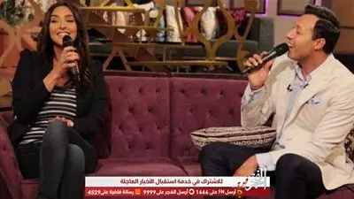 أبرزهم محمد رمضان وأحمد السقا.. نجوم تزوجوا من خارج الوسط الفني (صور)  