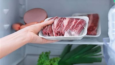 طريقة حفظ اللحوم في الثلاجة.. 19 معلومة يجب معرفتها