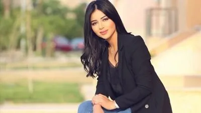 مطربة فلسطينية لمتحدث جيش الاحتلال: 