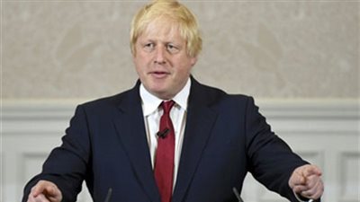 خبير: بريطانيا تمارس ديمقراطية مزيفة