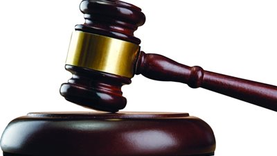 رفض تعيين وزراء جدد.. رئيس دولة أوروبية مطلوب للمحاكمة