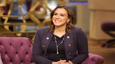 الإقالة أو الاستقالة.. جماهير الأهلي تفتح النار على رانيا علواني