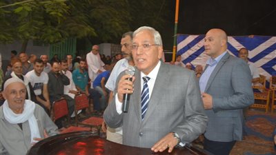  محافظ الدقهلية يوافق على إغلاق 6 منشأت غذائية لعدم وجود ترخيص ووجود خطر داهم وضبط 28 طن ملح