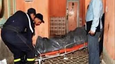 لإقامتها علاقة جنسية مع شابين.. عامل يذبح زوجته بالسيدة زينب