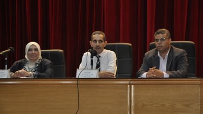 رئيس جامعة القناة: تفعيل التدريب العملي للطلاب بشكل إجباري 