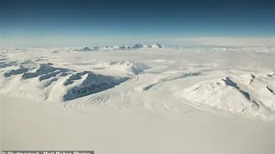 من الإنفجارات النووية إلى الأعاصير.. كيف تستطيع أن تحمي نفسك للبقاء على قيد الحياة؟