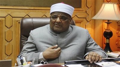 وكيل الأزهر السابق يوجه رسالة خطيرة حول 