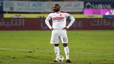 شاهد.. شيكابالا يحتفل بلقب كأس مصر بقميص 